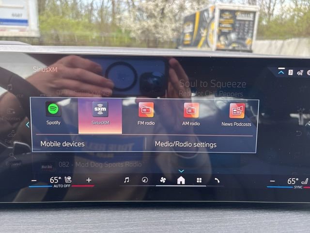 Used 2025 BMW 430i xDrive Coupe w/ M Sport Package image 32