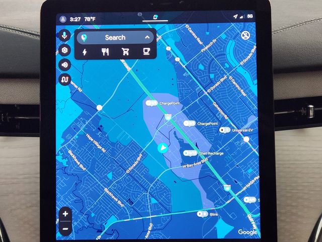 New 2025 Volvo EX90 Plus AWD/4WD image 17