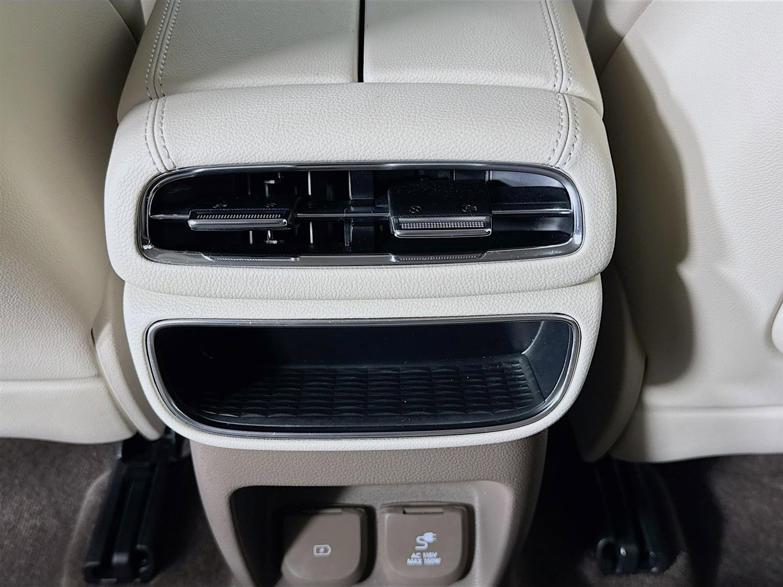 Certified 2024 Genesis GV80 2.5T w/ Advanced Package image 27