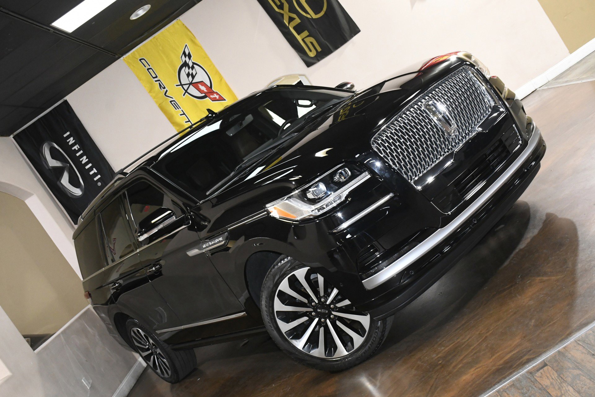 Used 2023 Lincoln Navigator Reserve image 77