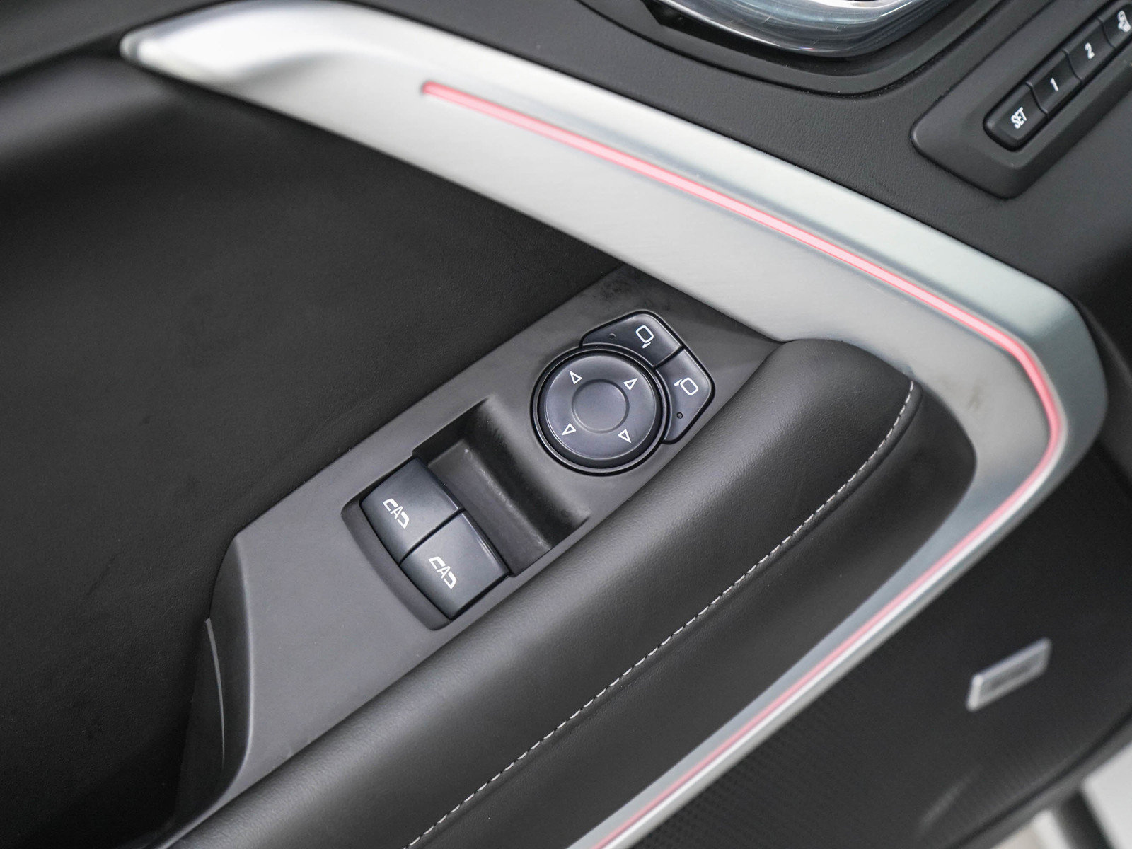 Used 2017 Chevrolet Camaro SS RWD image 14
