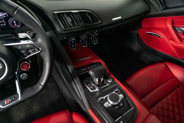 Used 2017 Audi R8 V10 plus image 19