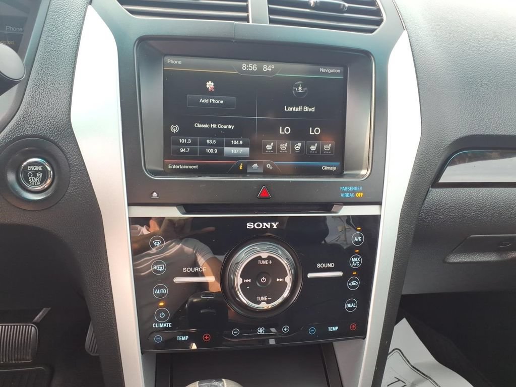 Used 2015 Ford Explorer Limited w/ Equipment Group 301A AWD/4WD image 9