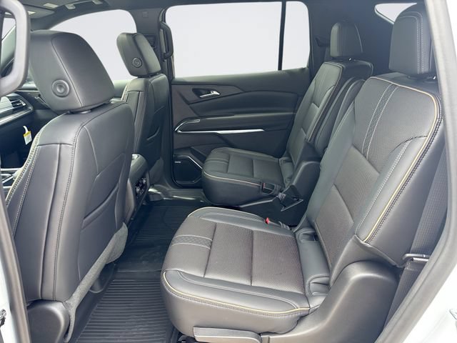 Used 2026 Chevrolet Traverse High Country w/ LPO, Floor Liner Package AWD/4WD image 23