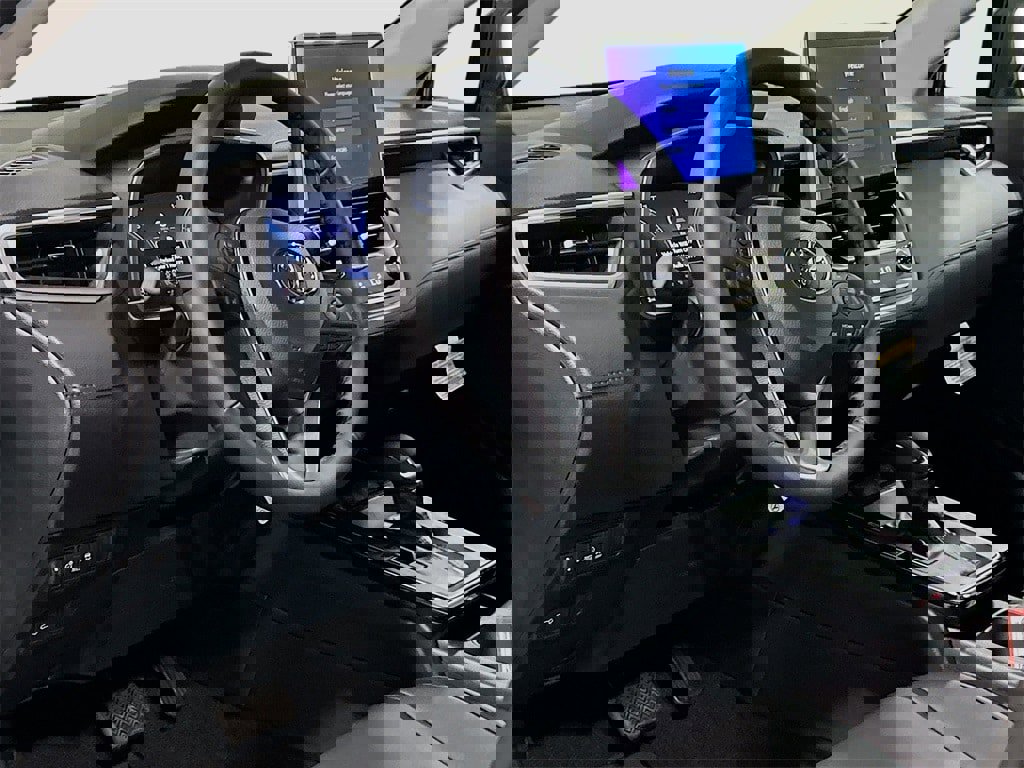 New 2026 Toyota Corolla Cross XLE image 7