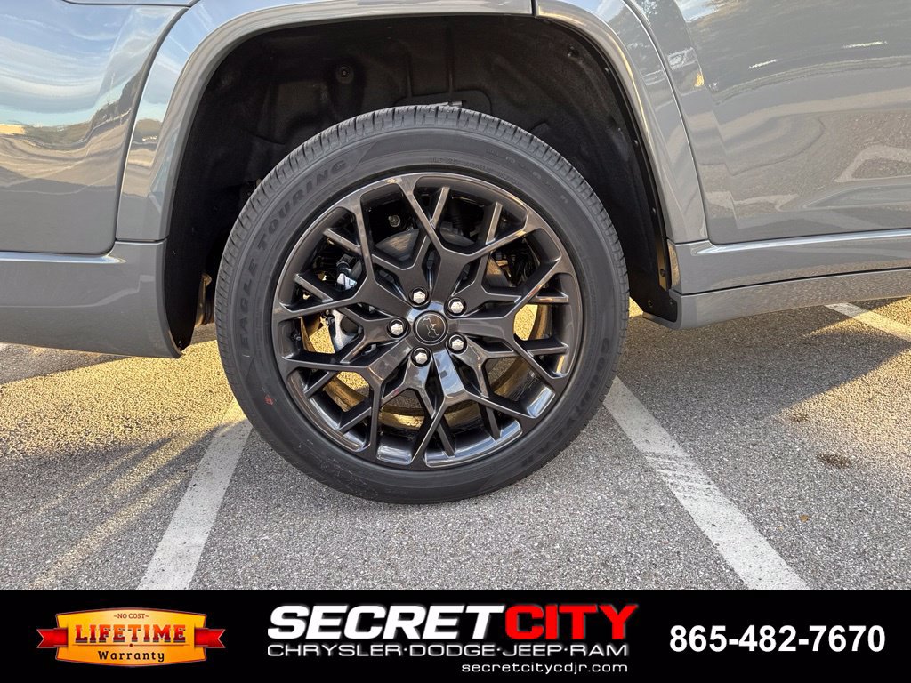 New 2027 Jeep Grand Cherokee L Summit AWD/4WD image 27
