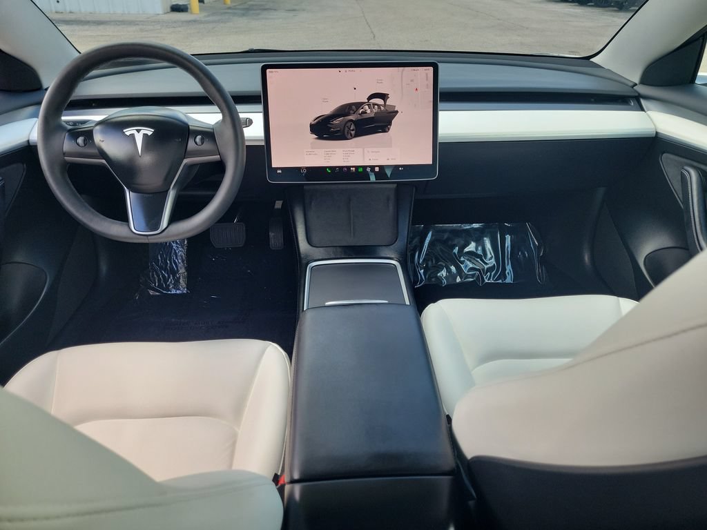 Used 2023 Tesla Model 3 Standard Range RWD image 11