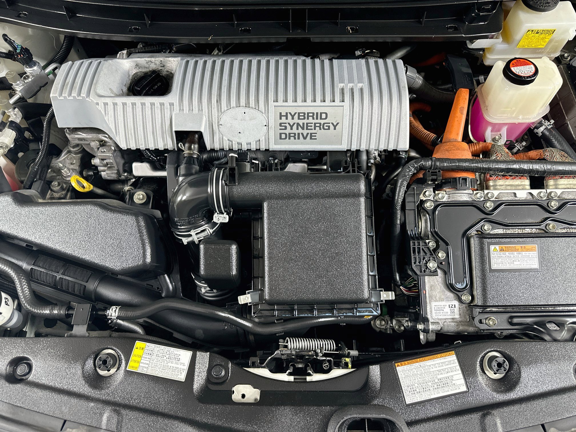 Used 2015 Toyota Prius Three w/ Solar Roof Package FWD image 31
