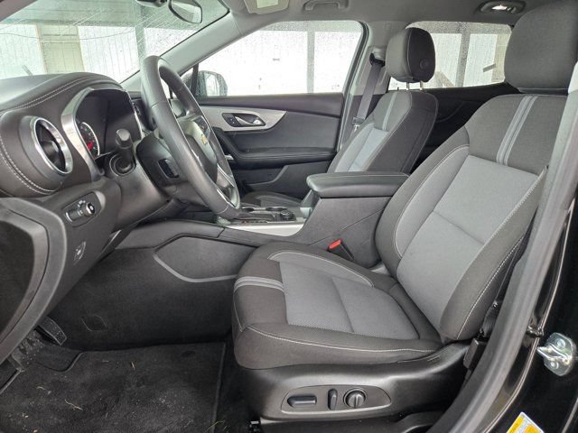 Used 2025 Chevrolet Blazer LT FWD image 23