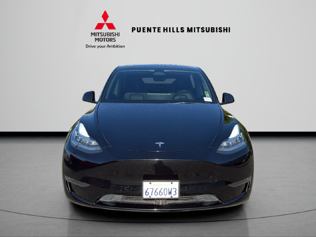 Used 2023 Tesla Model Y Long Range AWD/4WD image 2