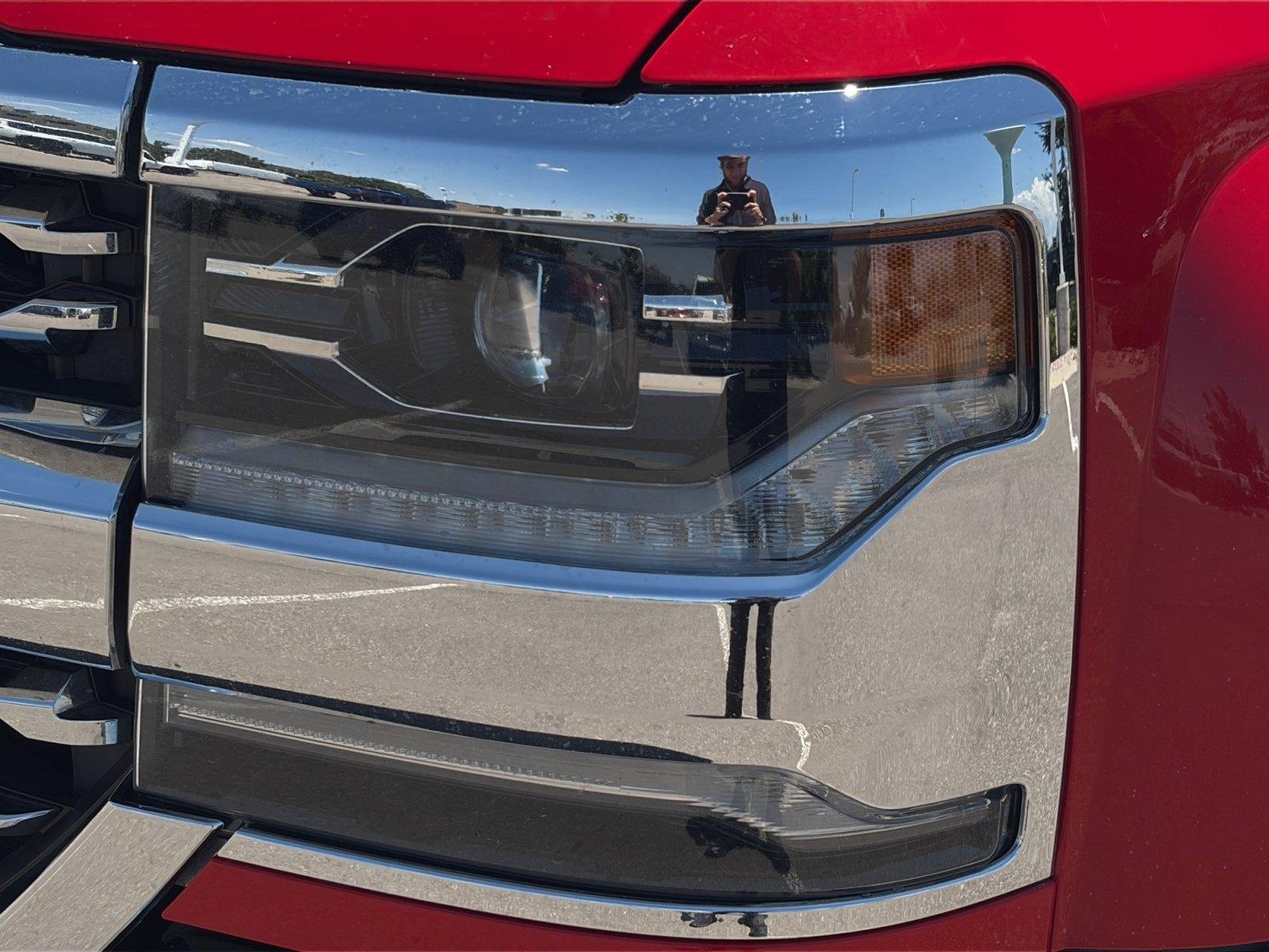 Used 2018 Chevrolet Silverado 1500 LTZ w/ LTZ Plus Package AWD/4WD image 10