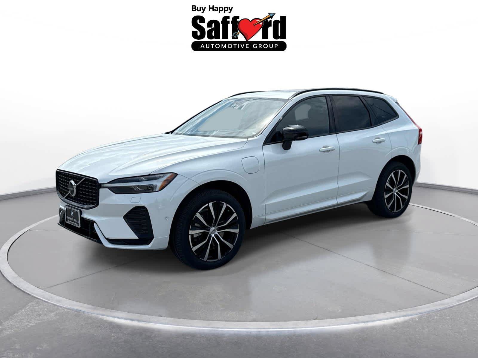 Used 2023 Volvo XC60 T8 Plus w/ Climate Package AWD/4WD image 1