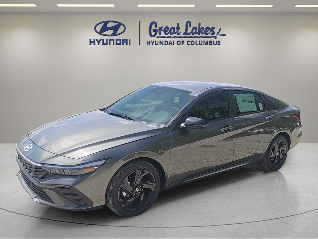New 2026 Hyundai Elantra Sport FWD image 3