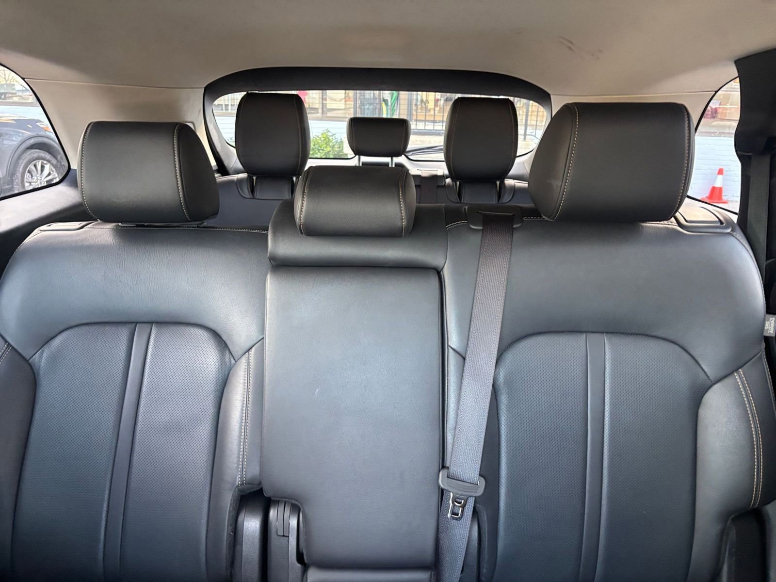 Used 2025 MAZDA CX-90 3.3 Turbo w/ Preferred Package image 37