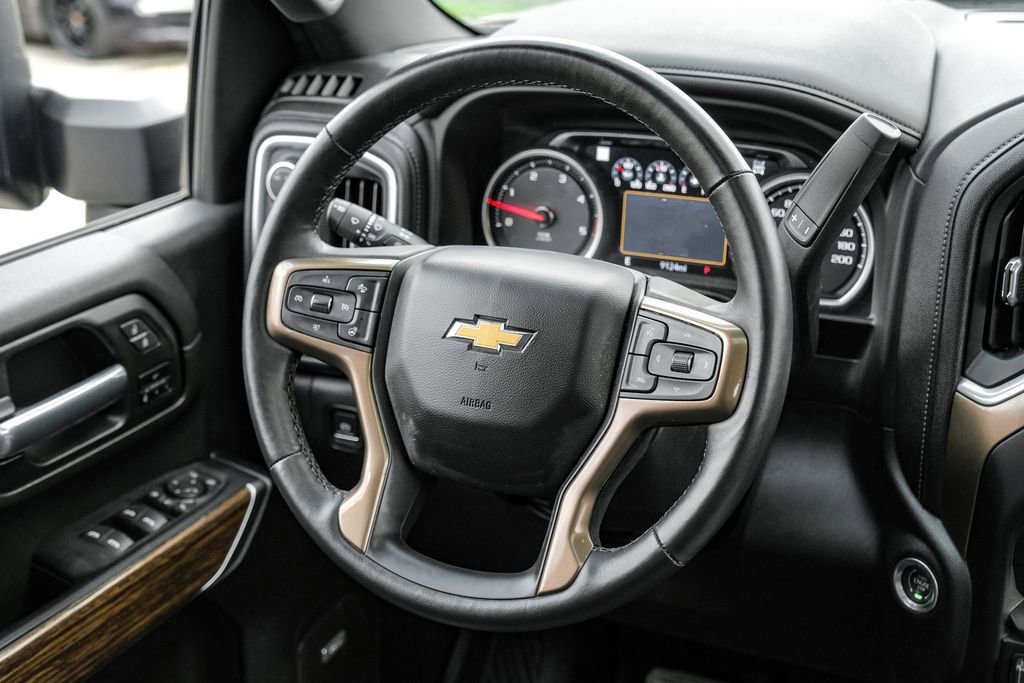 Used 2023 Chevrolet Silverado 3500 High Country w/ Z71 Off-Road Package image 15