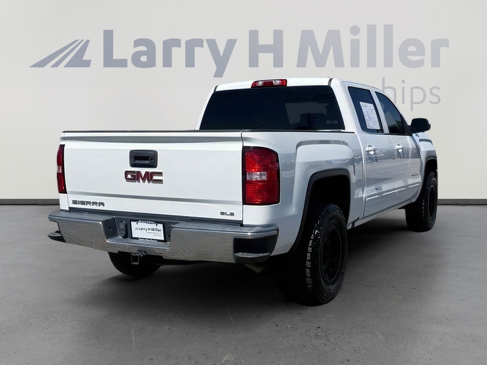 Used 2018 GMC Sierra 1500 SLE w/ SLE Fleet Preferred Package AWD/4WD image 7
