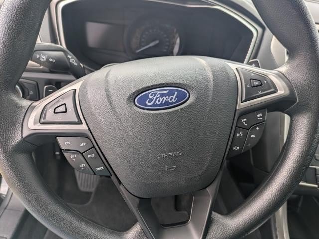 Used 2019 Ford Fusion SE FWD image 8