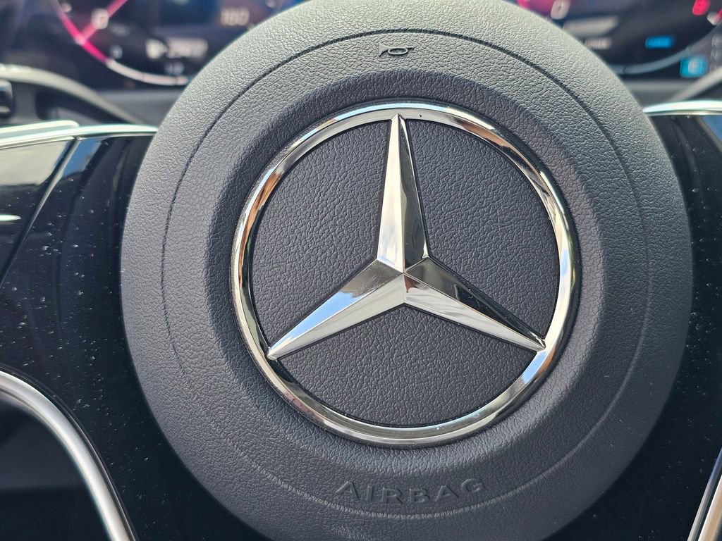 Used 2024 Mercedes-Benz E 350 4MATIC Sedan image 22