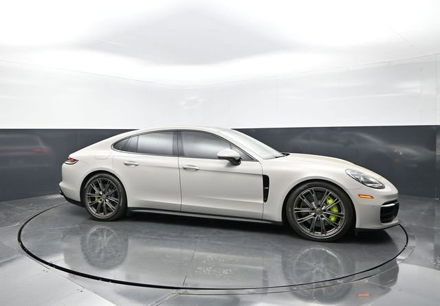 Used 2022 Porsche Panamera 4 E-Hybrid AWD/4WD image 6