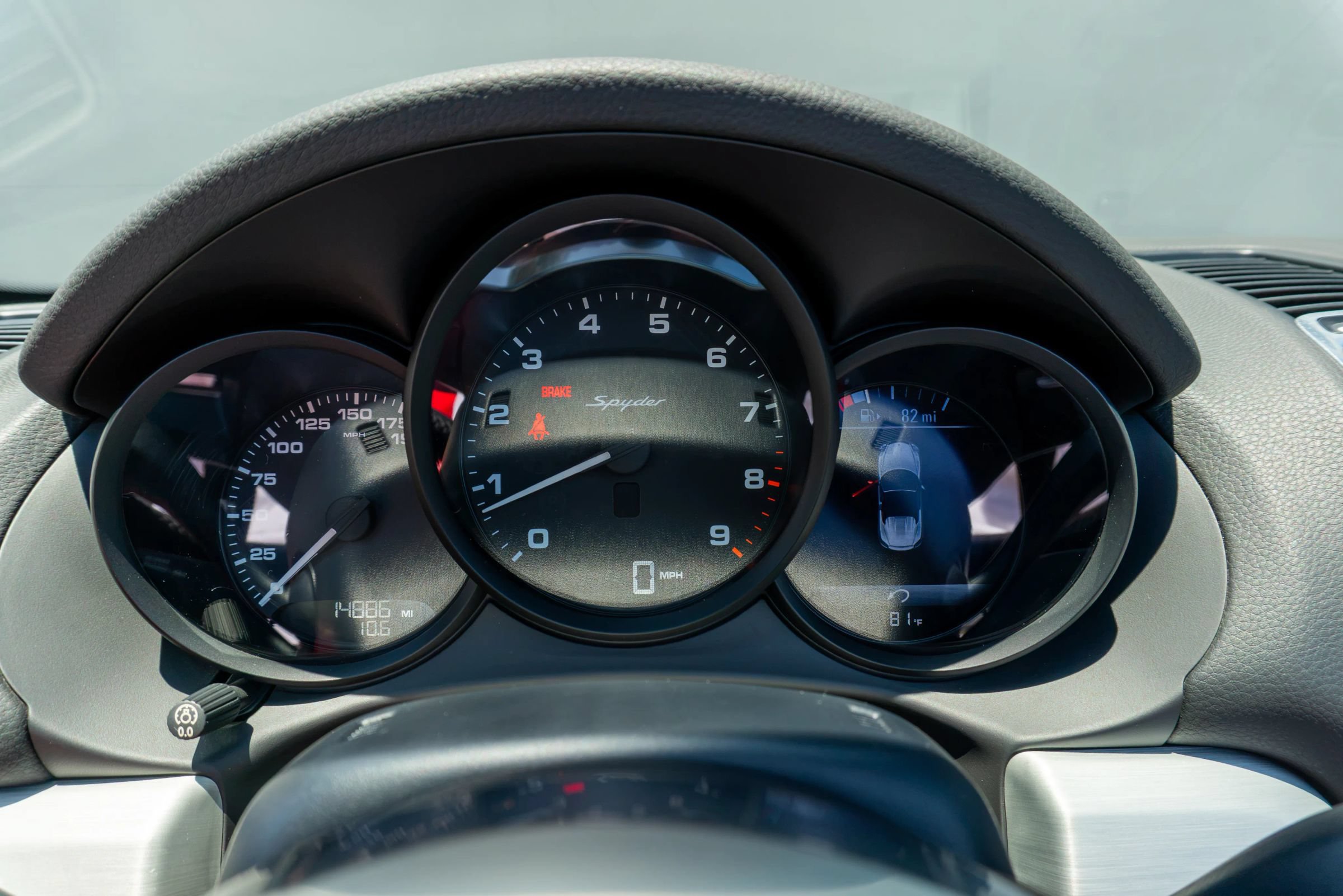 Used 2016 Porsche Boxster Spyder RWD image 65