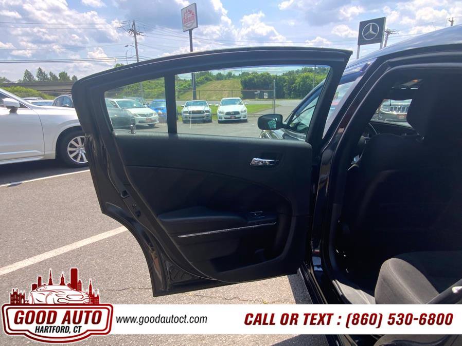 Used 2014 Dodge Charger R/T image 11