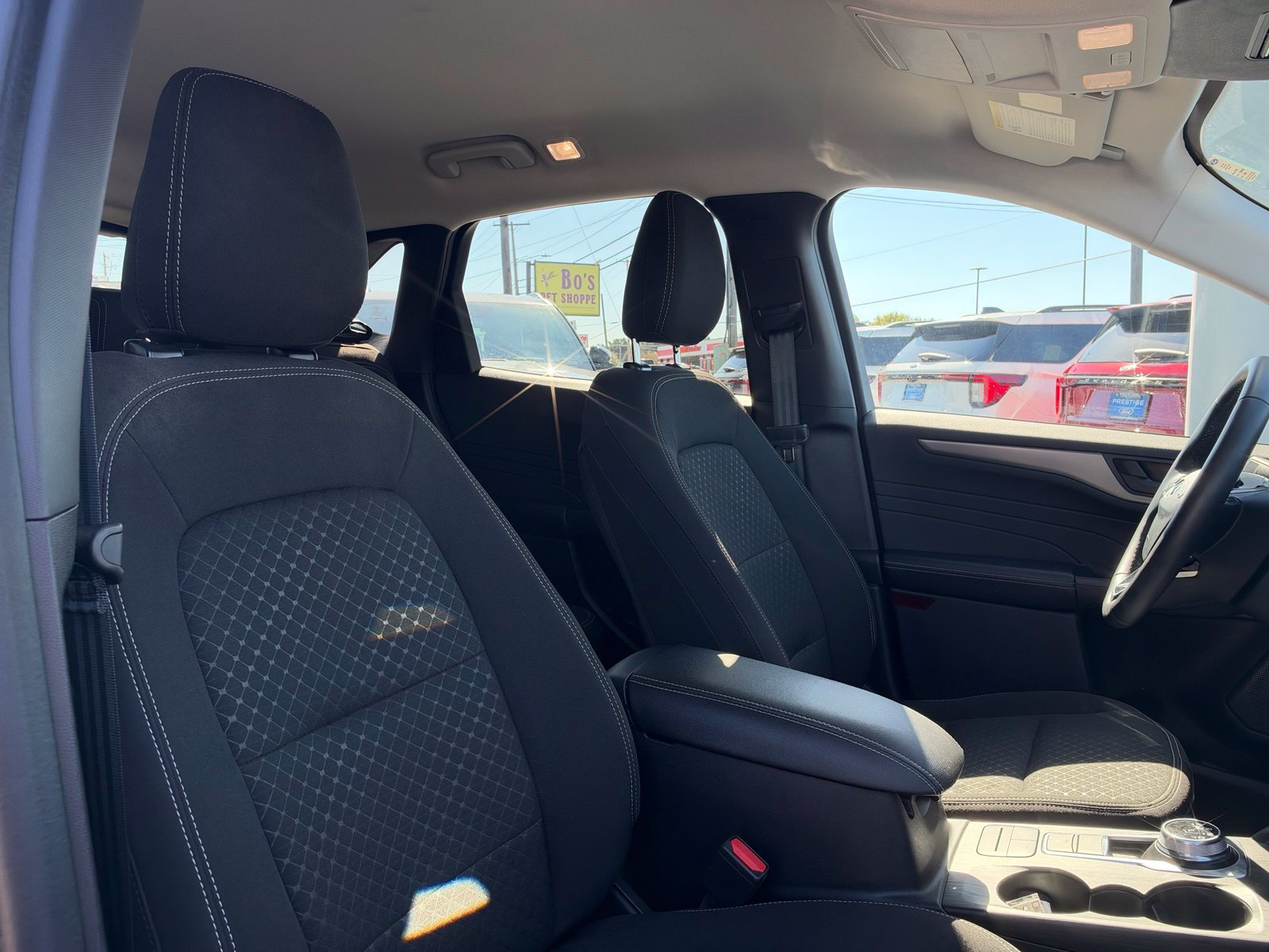 Used 2024 Ford Escape Active AWD/4WD image 38