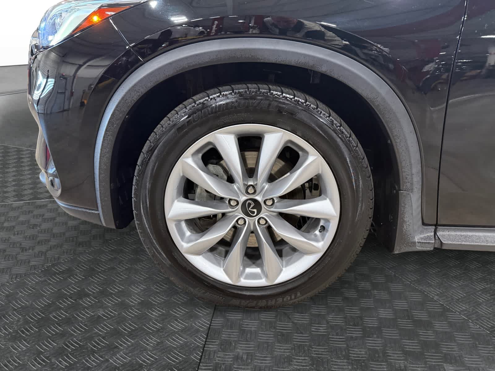 Used 2020 INFINITI QX50 Luxe w/ Navigation Package AWD/4WD image 15