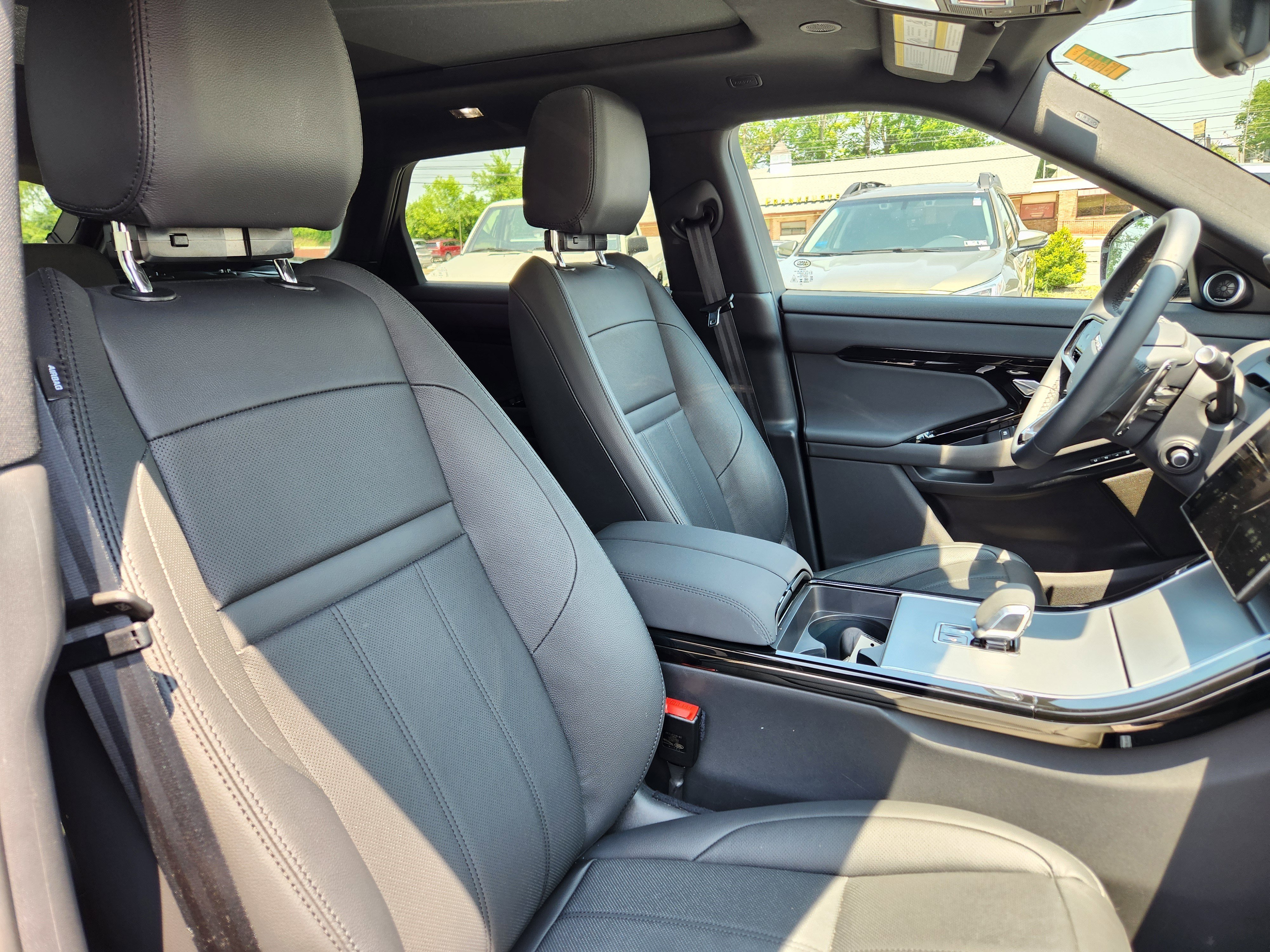 Certified 2024 Land Rover Range Rover Evoque S AWD/4WD image 16