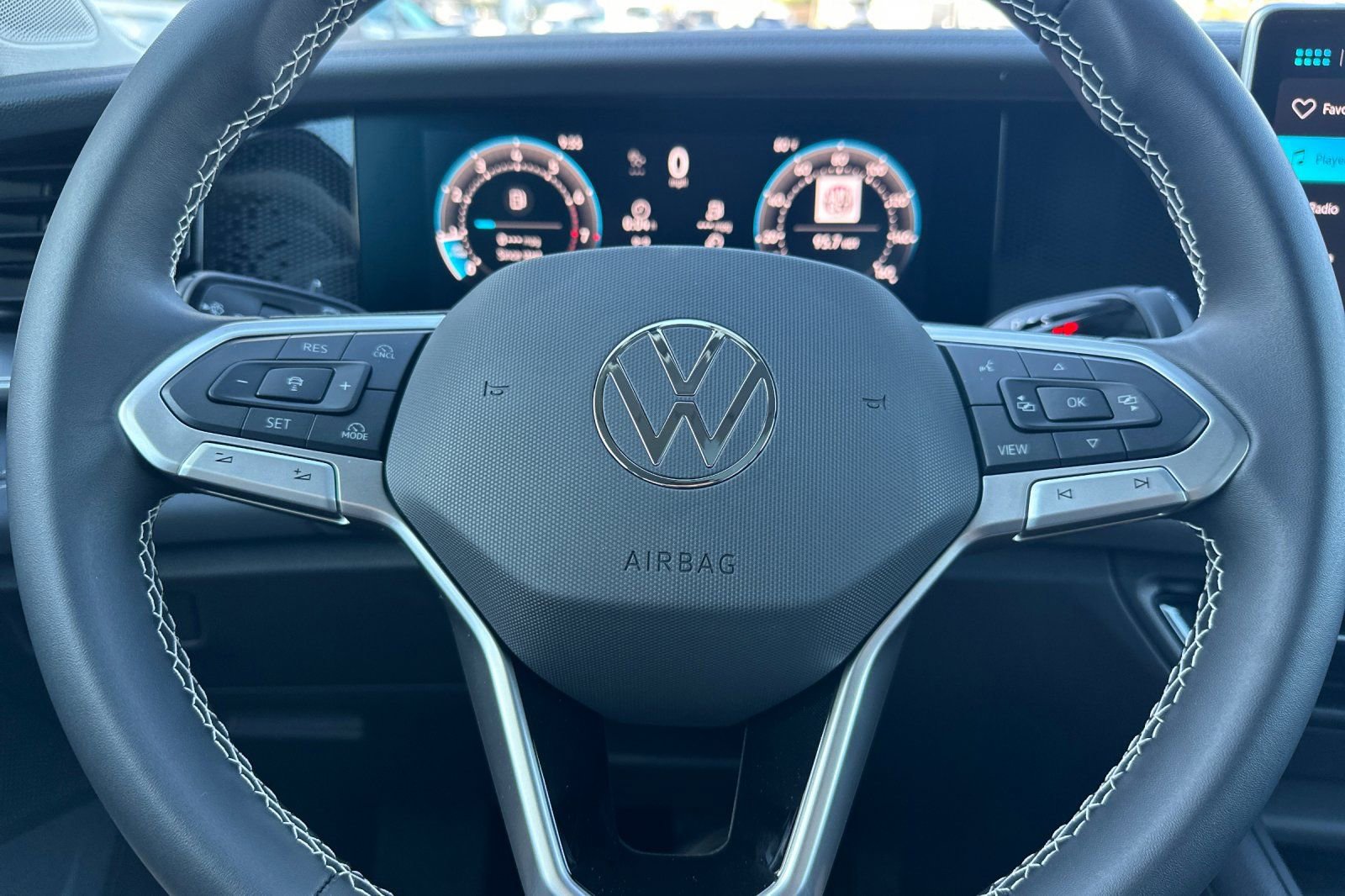 New 2026 Volkswagen Tiguan SE image 21