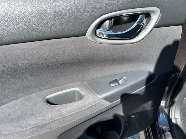 Used 2013 Nissan Sentra SR w/ Driver Pkg image 39