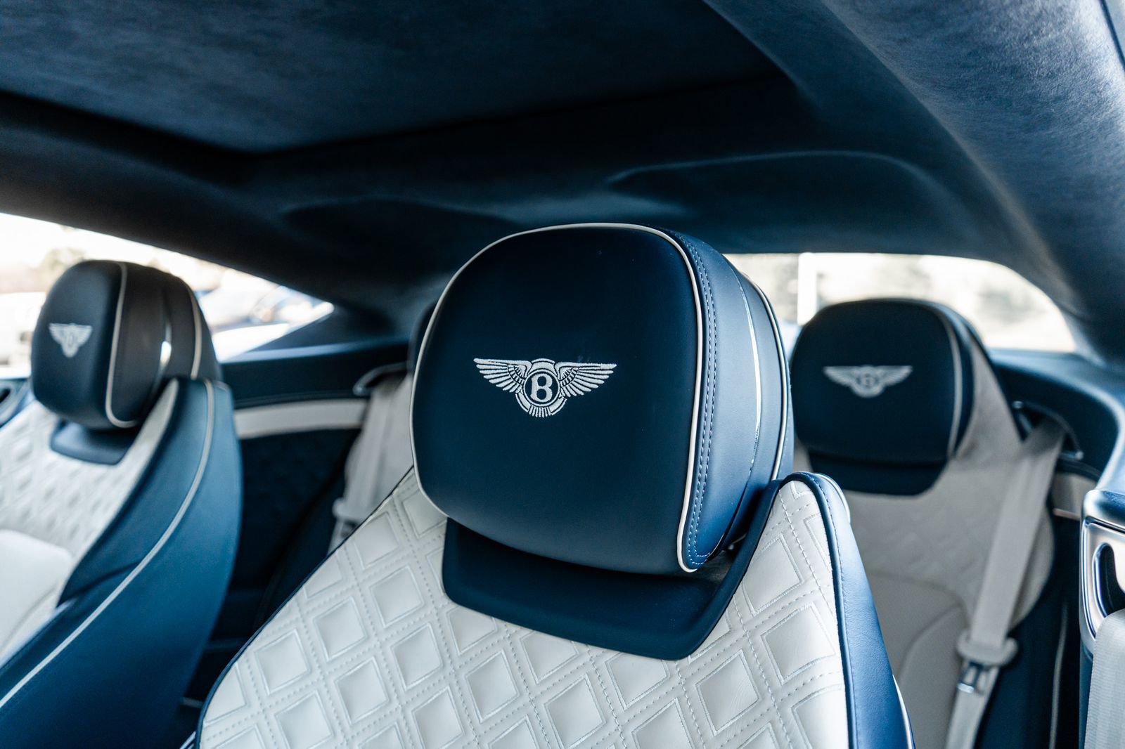 Used 2022 Bentley Continental GT image 29