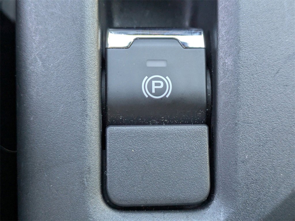 Used 2025 Subaru Forester image 22