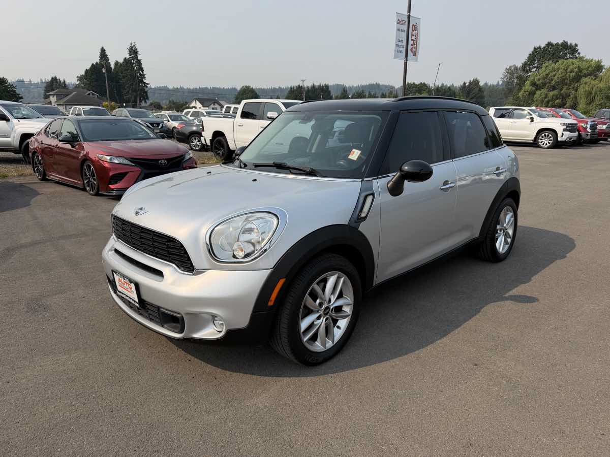 Used 2014 MINI Cooper Countryman S FWD image 4