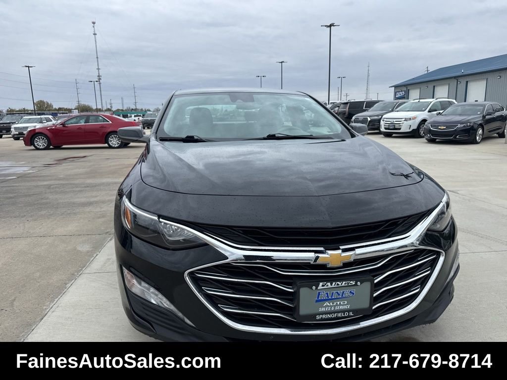 Used 2022 Chevrolet Malibu LT image 4