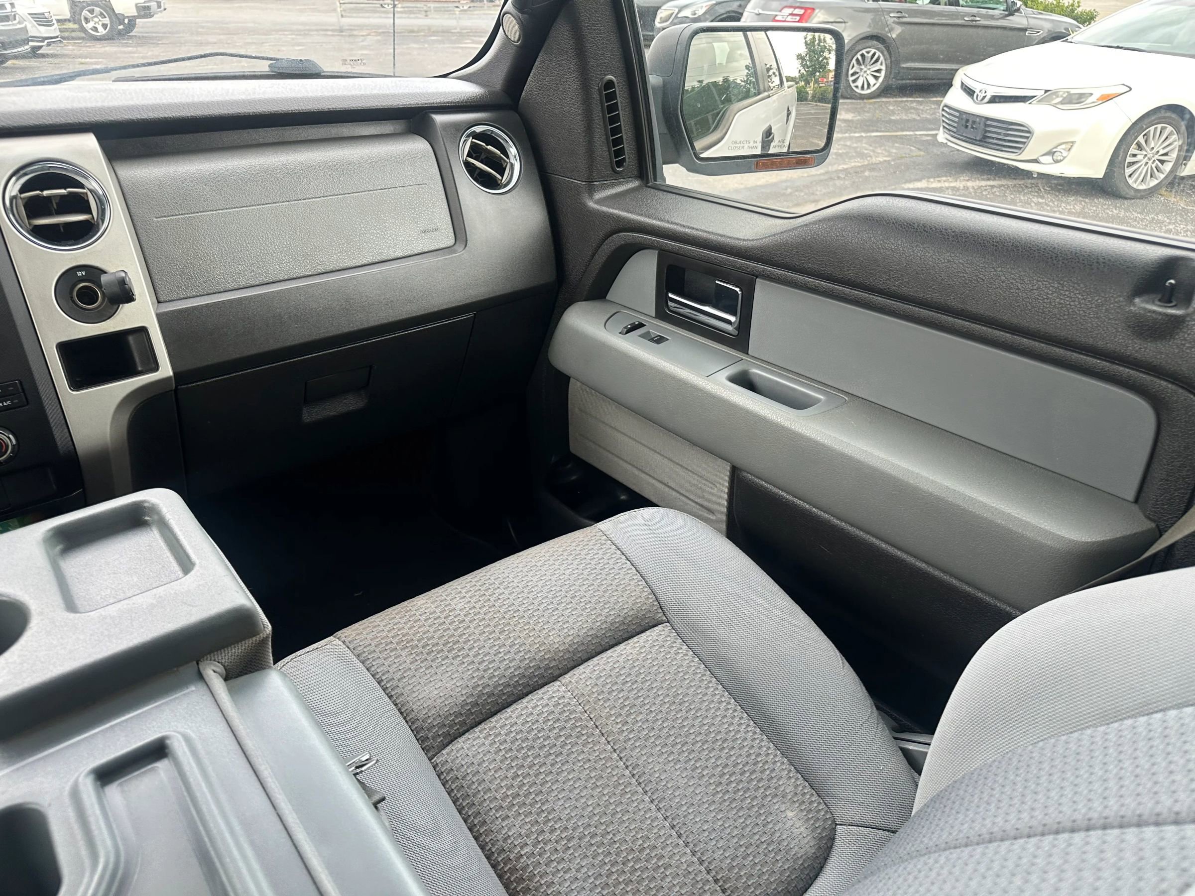 Used 2014 Ford F150 XLT RWD image 17