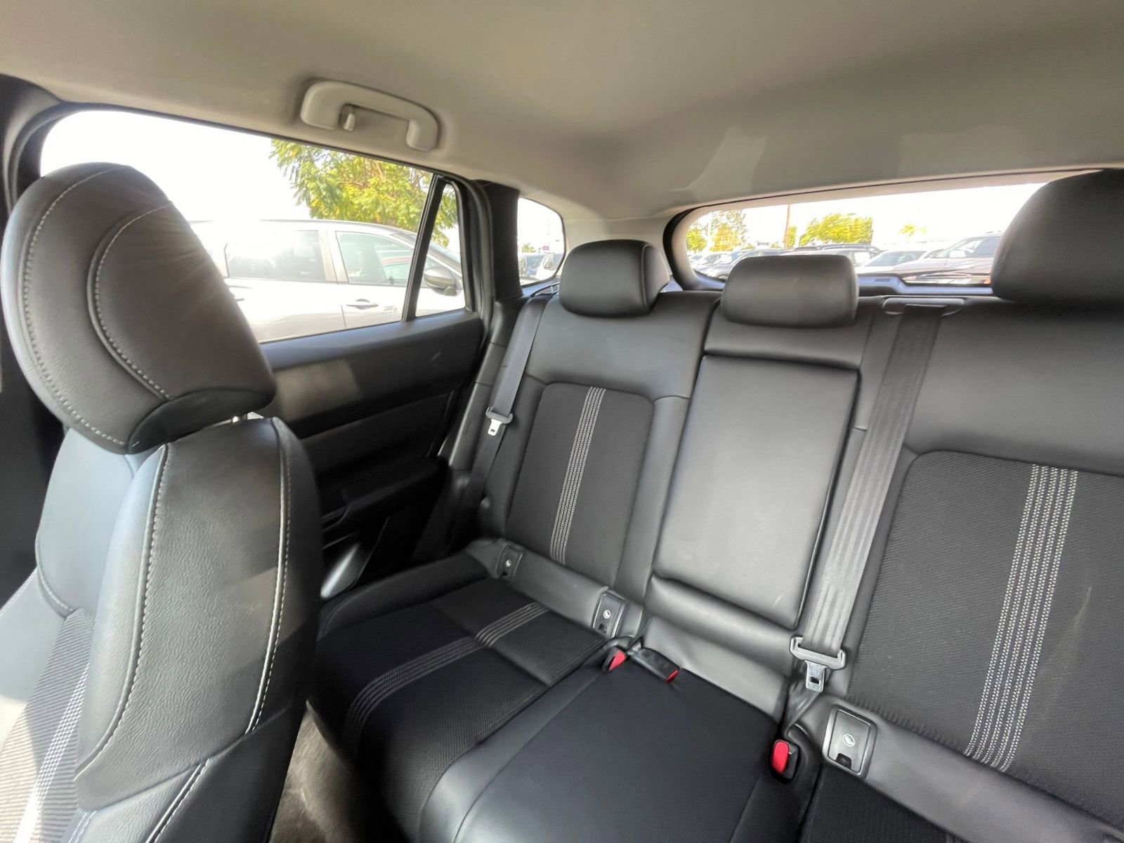 Used 2025 MAZDA CX-50 AWD 2.5 S w/ Select Package image 41