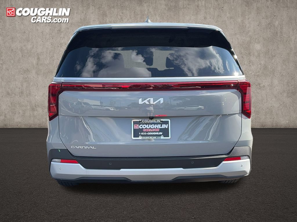 New 2027 Kia Carnival FWD image 6