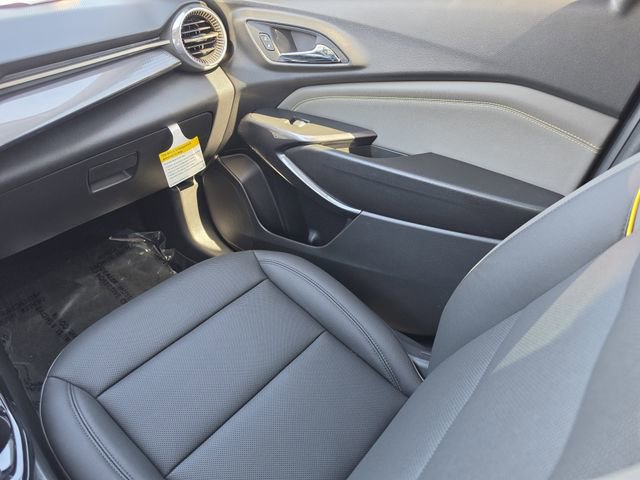 New 2026 Chevrolet Trax ACTIV w/ Driver Confidence Package FWD image 17