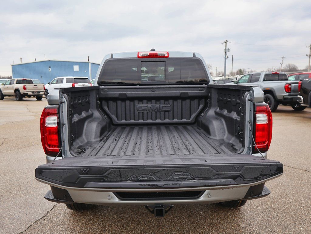 New 2026 GMC Canyon Elevation w/ Convenience Package image 5