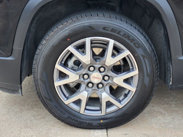 Used 2023 GMC Acadia SLT image 10