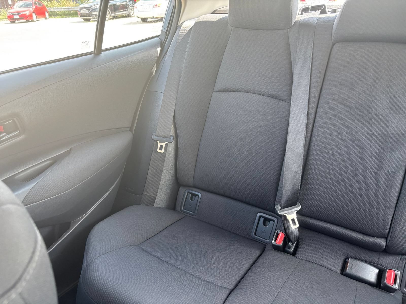 Used 2025 Toyota Corolla LE FWD image 36