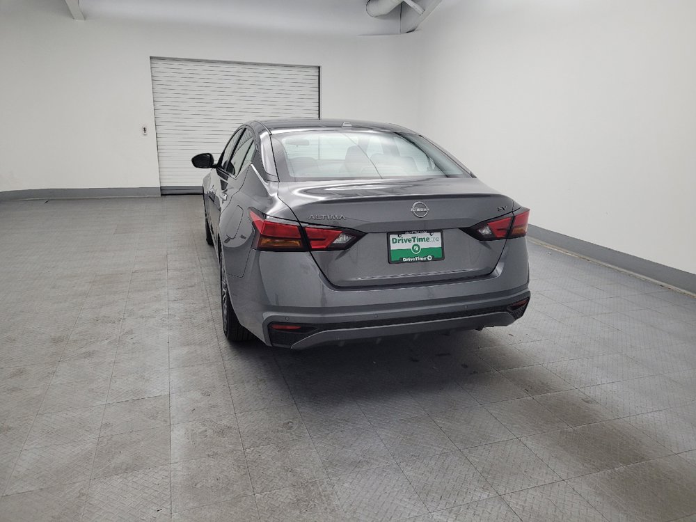 Used 2024 Nissan Altima 2.5 SV image 6