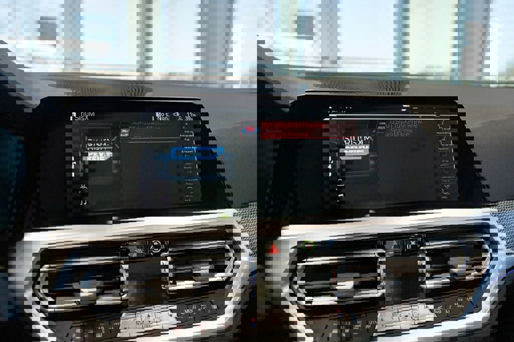 Used 2023 BMW M4 xDrive Competition w/ Executive Package image 29