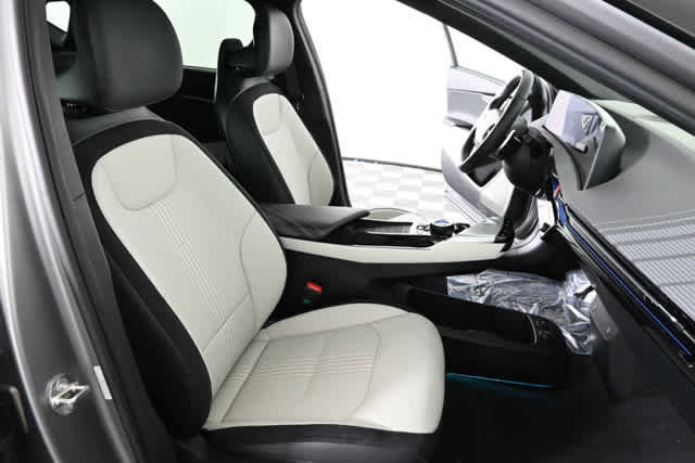 Used 2024 Kia EV6 GT-Line w/ GT-Line White Seat Package image 14