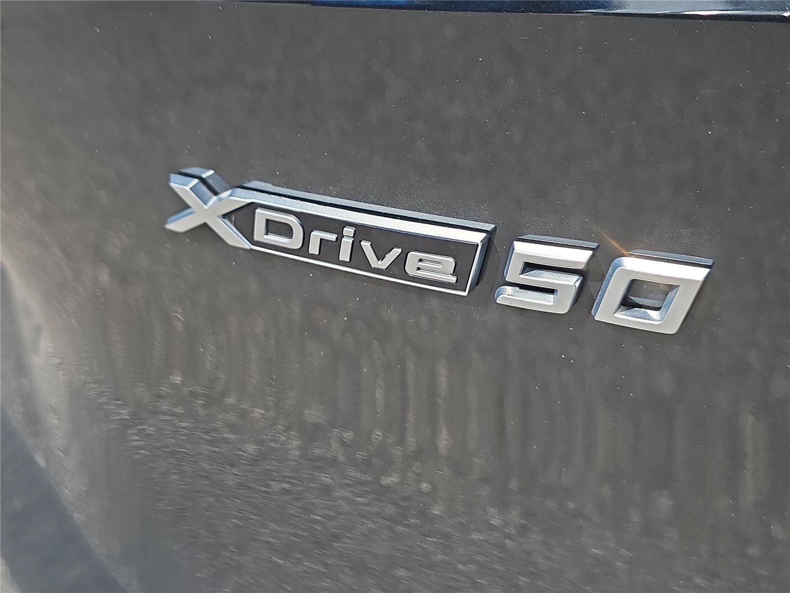Certified 2024 BMW iX xDrive50 w/ Luxury Package AWD/4WD image 5