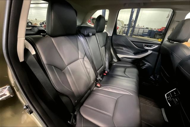 Used 2023 Subaru Forester Limited AWD/4WD image 27