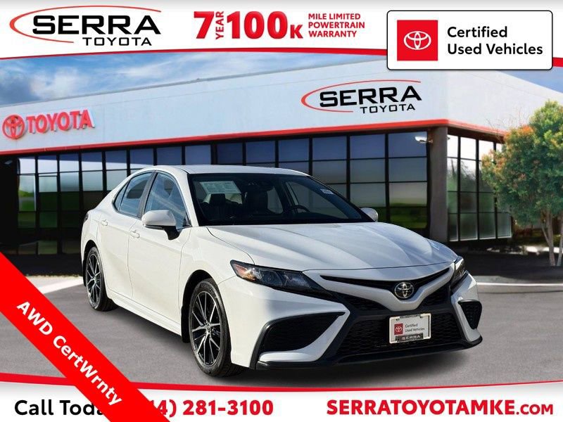 Used 2024 Toyota Camry SE image 1
