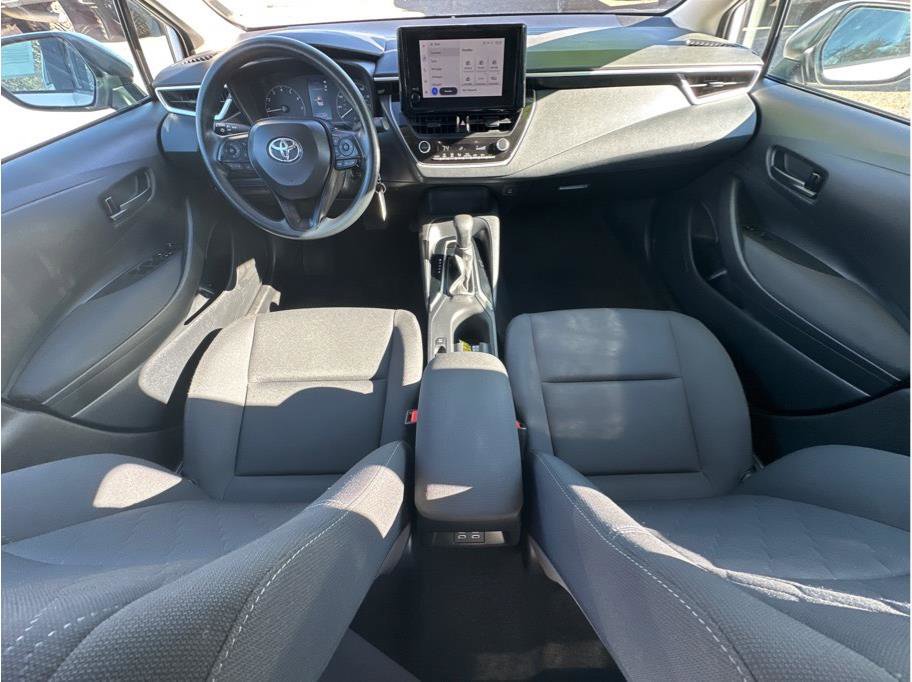 Used 2024 Toyota Corolla LE image 20