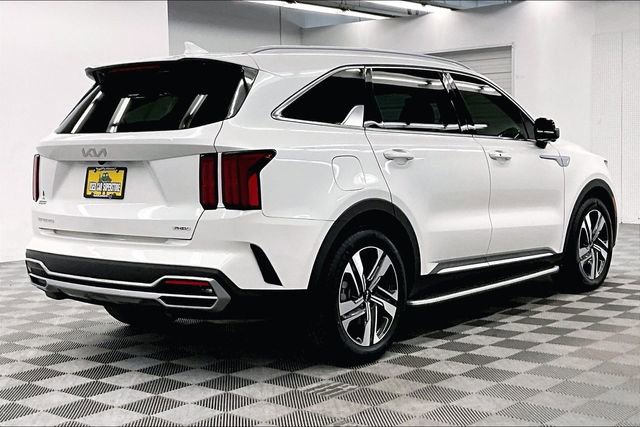Used 2023 Kia Sorento SX Prestige image 13
