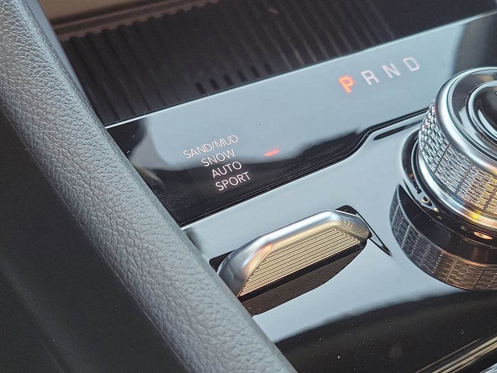 New 2026 Jeep Grand Cherokee L Limited image 12